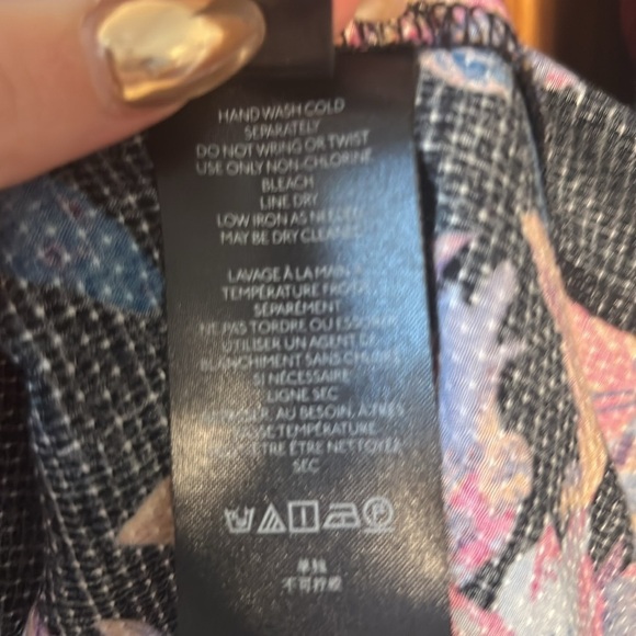 MAEVE by ANTHROPOLOGIE Blouse Floral Print with Brass Buttons| S - Picture 5 of 7